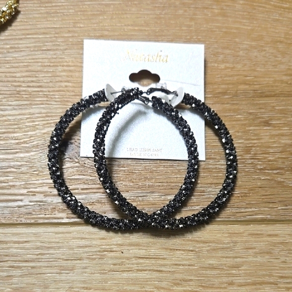 Natasha Couture Black Hoop Earrings - Picture 1 of 2